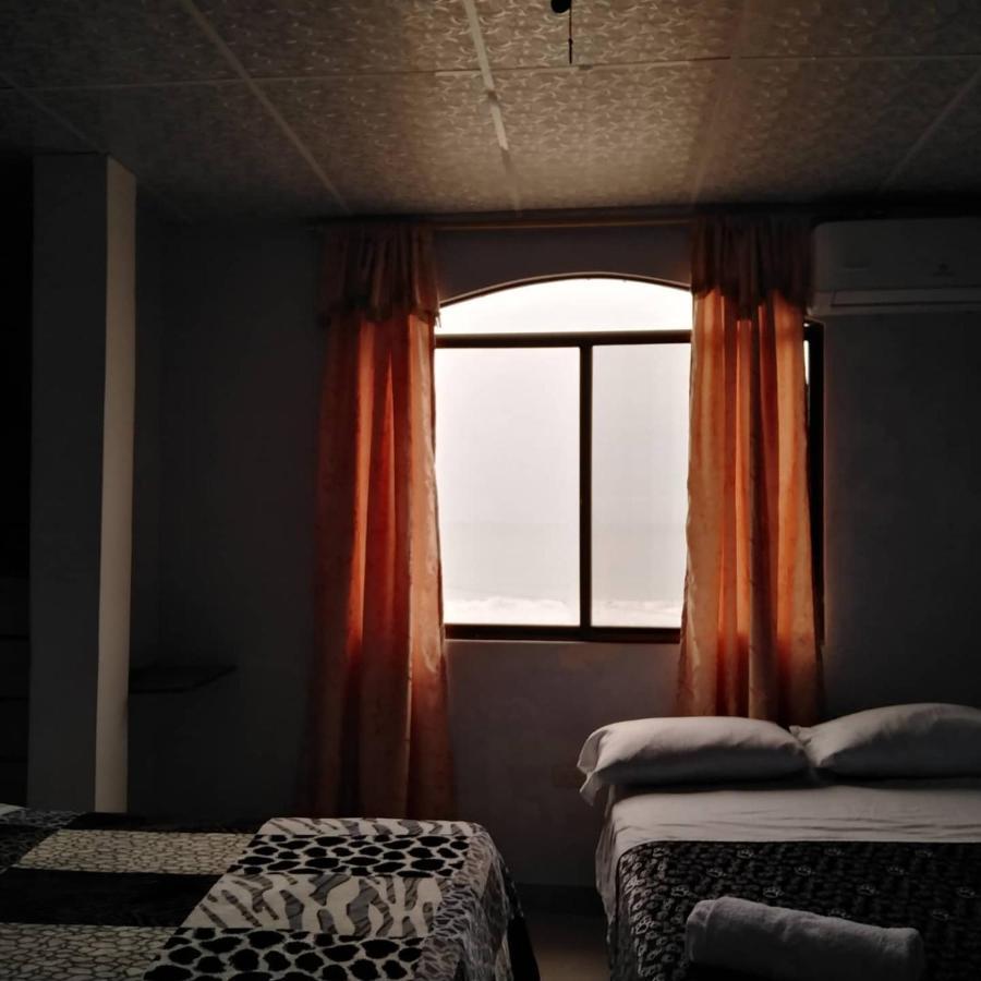 Hostal Las Garzas Del Pelado Playas Exteriör bild